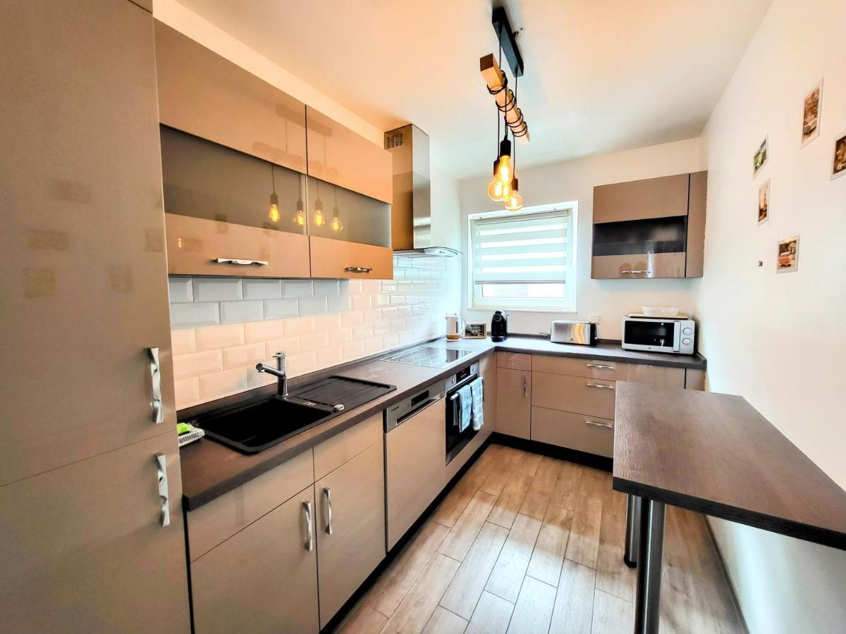 Calm And Modern Apartment Eischen Exterior foto