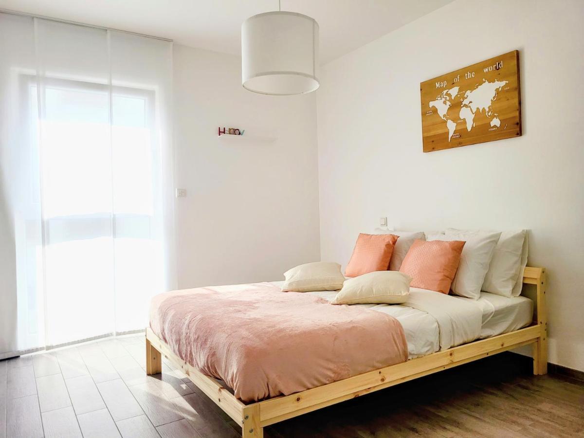 Calm And Modern Apartment Eischen Exterior foto